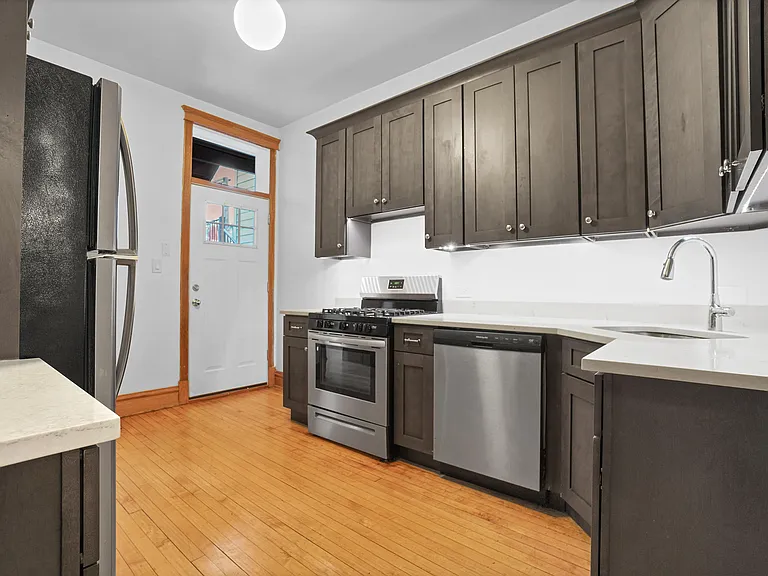 3822 N Sheffield Ave #2 — Photo 5