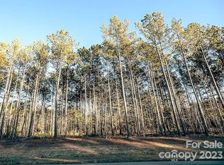 3132 Sherman Dr #17, Lancaster, SC 29720