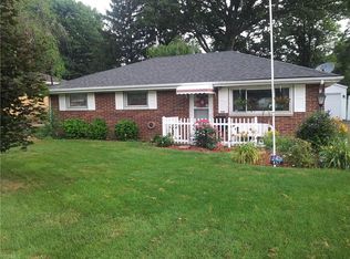 457 High St, Elyria, OH 44035
