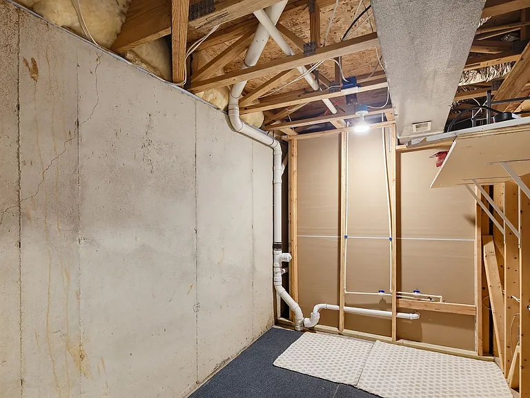 6505 Autumn Wind Cir — Photo 56