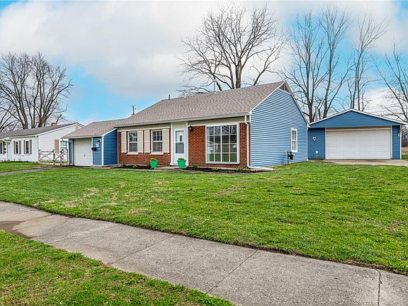 2nd image of 2037 Gerald Dr