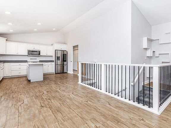 4th image of 2266 Antler Ridge Dr