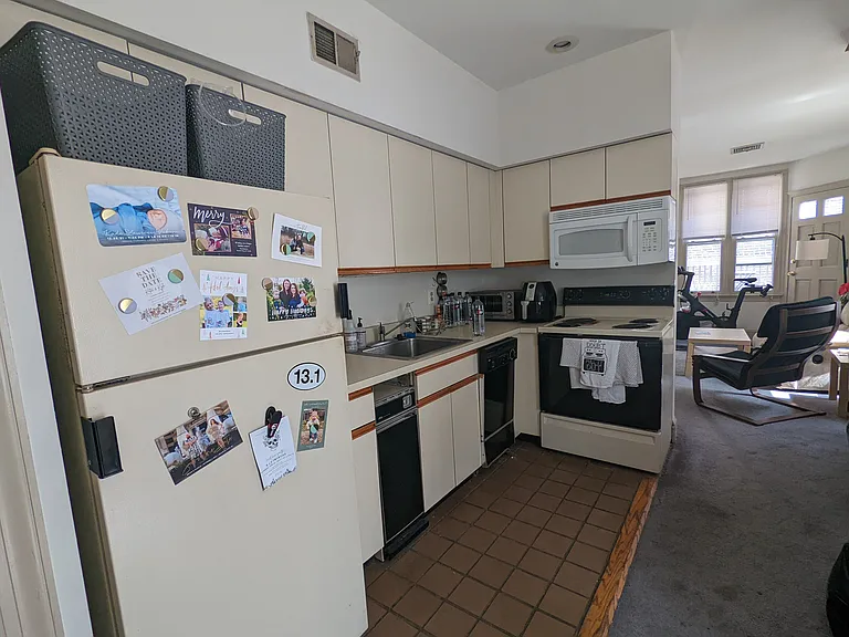 607-n-16th-st-unit-b-9