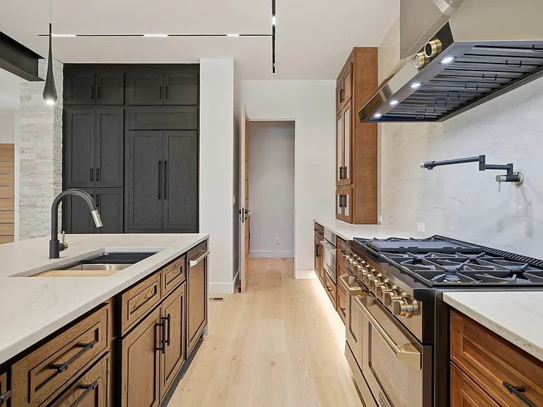 16707 Bisley Pl — Photo 17