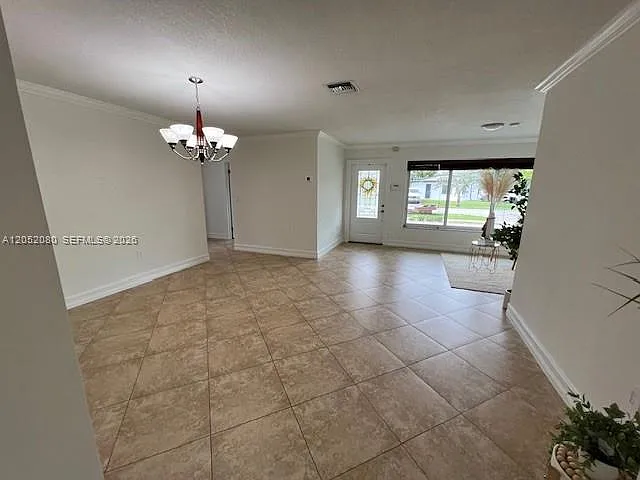 9211 SW 13th St — Photo 11