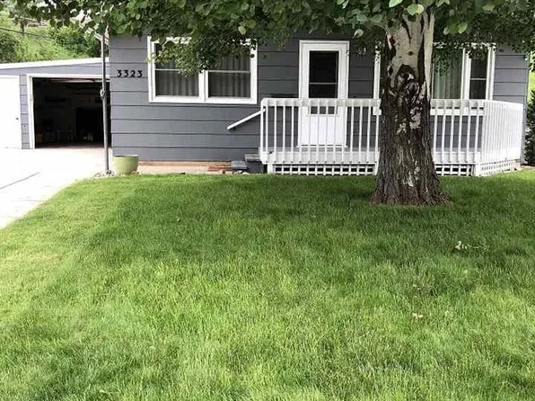 3323 Chapel Ln, Rapid City, SD 57702
