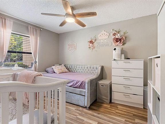 5th image of 3289 Carambola Cir S #23145