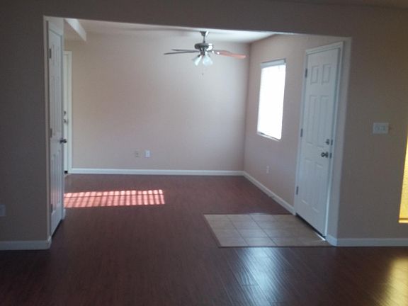 2nd image of 5317 Bellflower Way