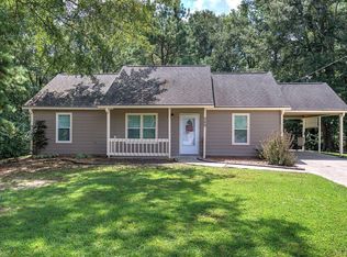 589 Linda Ln, Powder Springs, GA 30127