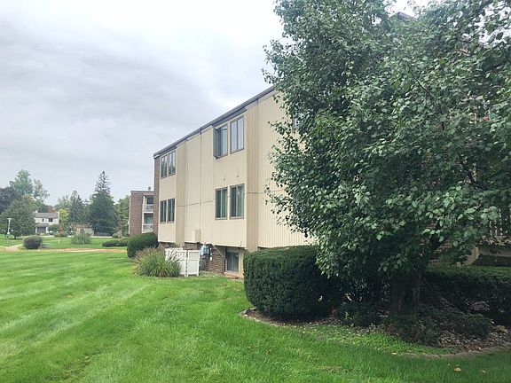 3rd image of 500 Woodingham Dr