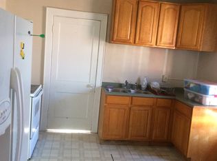 627 1/2 17th St, Huntington, WV 25703