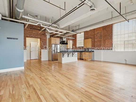 5th image of 1515 N Ogden St APT 2