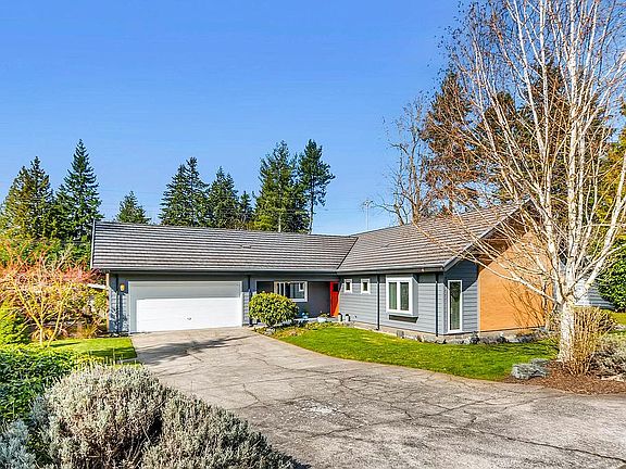 4th image of 4813 109th Ave NE