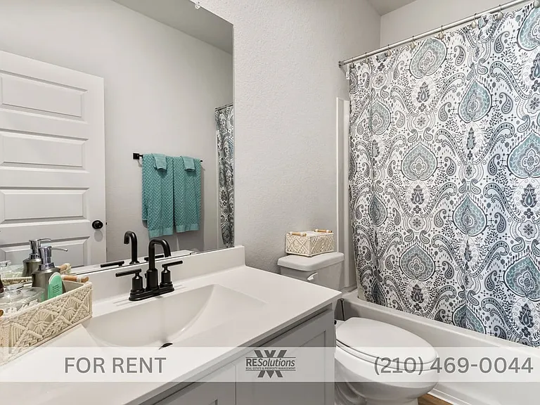 4250 Admirals Bnd — Photo 14