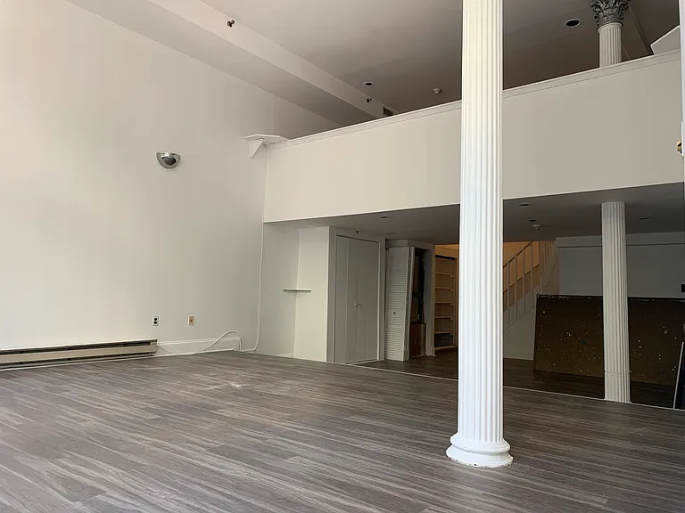 306 New St #C1 — Photo 2