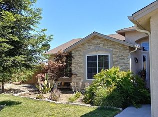 4517 W Pine Ave, Fresno, CA