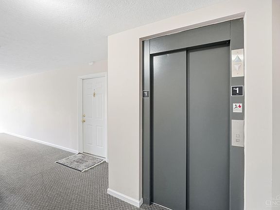 4th image of 3980 Olde Savannah Dr APT 9