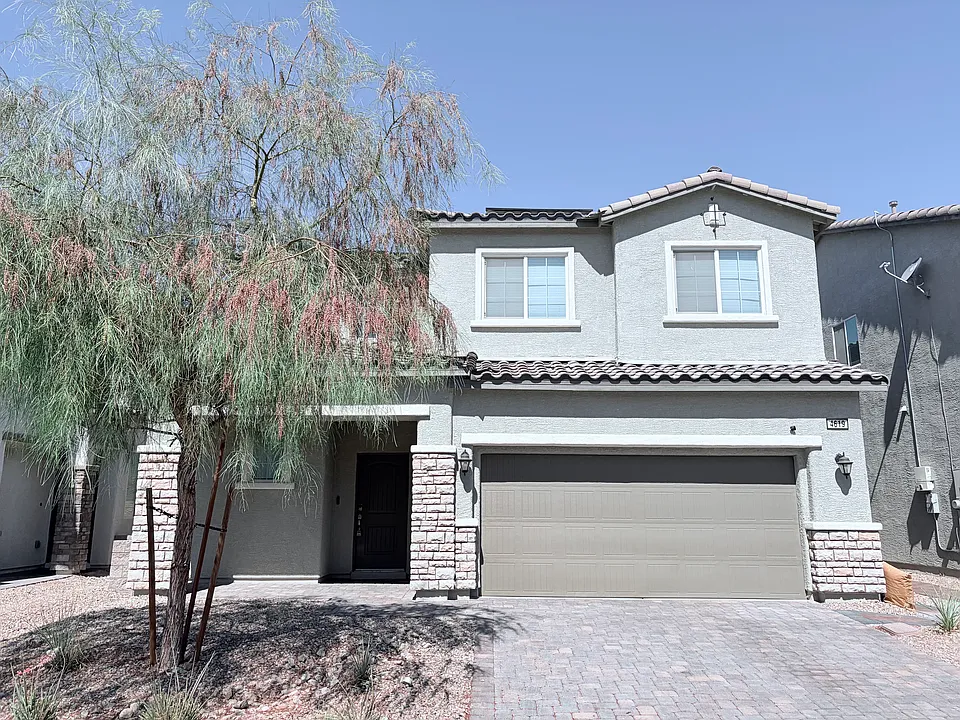 4619 Engage St