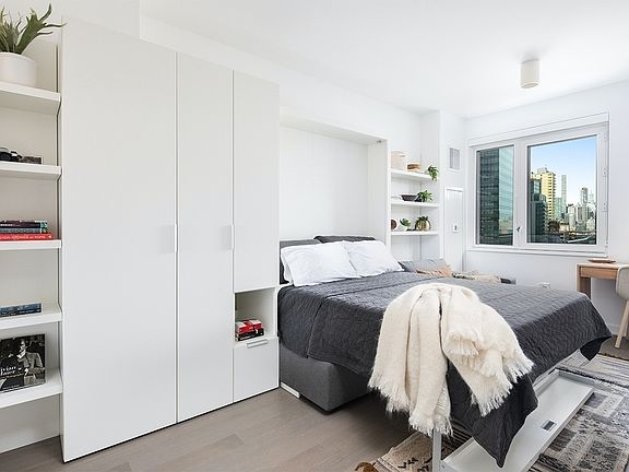 5th image of 2922 Northern Blvd APT 1210
