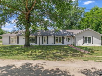 104 W Brandon St, Edgewood, TX, 75117