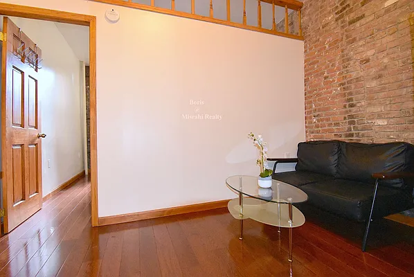 Rented by J Misrahi Realty Corp | media 5