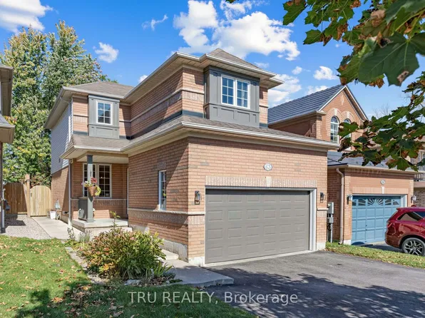63 Russell St, Halton Hills, ON L7G 5Y8