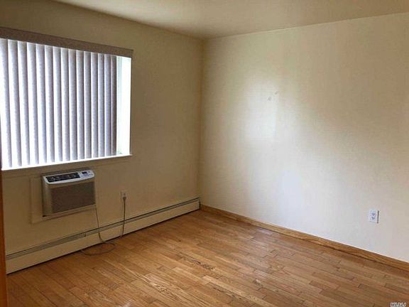 4th image of 137-11 32nd Ave #1ECE