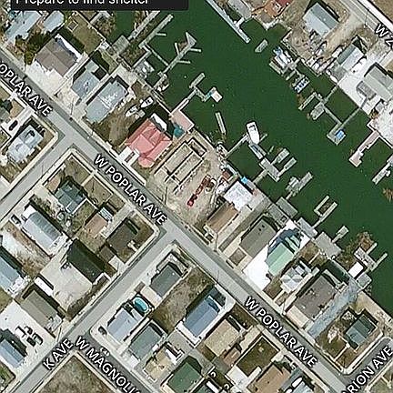3rd image of 619 W Poplar Ave