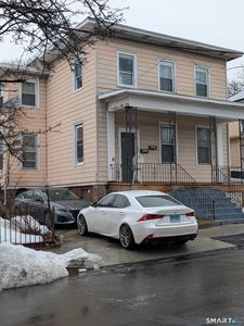 33 Chapel Street, New Haven, CT, 06513