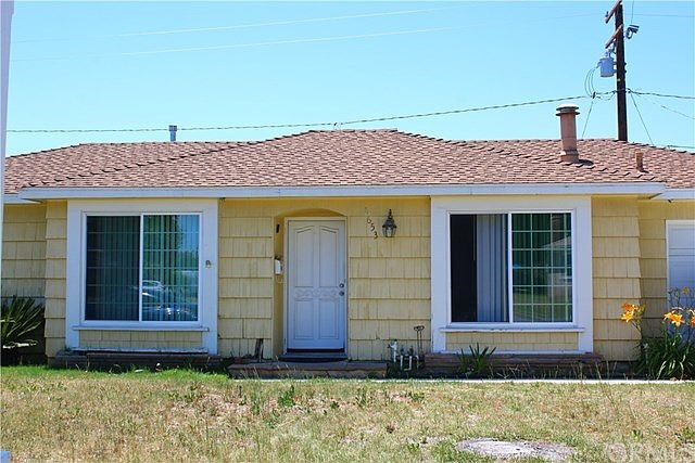 1st image of 4653 N Calvados Ave