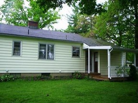 3rd image of 62 Widrig Ave