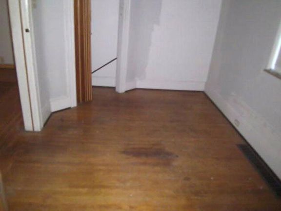 3rd image of 3001 Hartman St