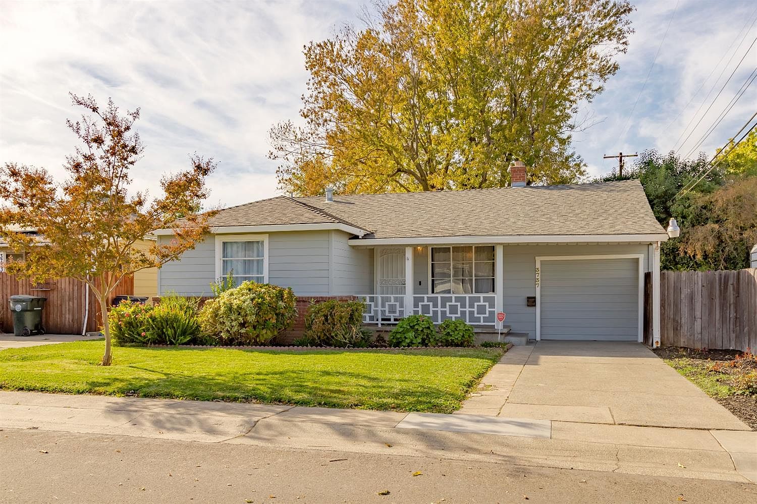 3737 Schutt Way, Sacramento, CA 95838 | Zillow