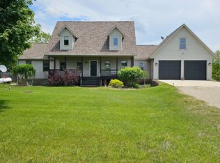 11724 N Satterlee Rd, Lakeview, MI 48850
