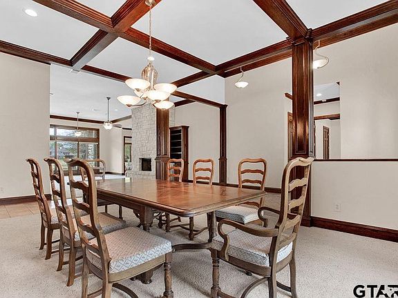 5th image of 213 Winged Foot Dr