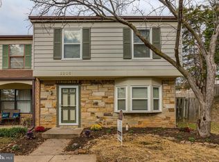 2208 Monaghan Dr, Herndon, VA 20170