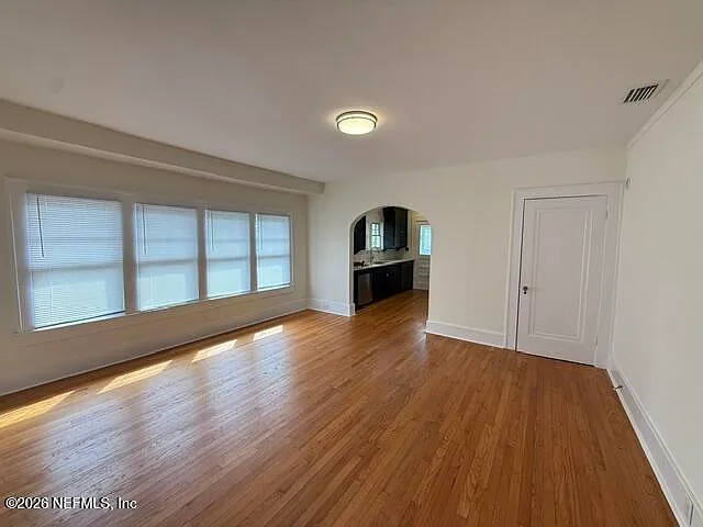 3522 Pine St — Photo 9