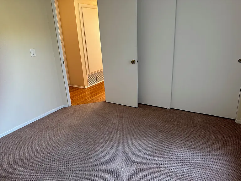 12094 Stonegate Ln — Photo 24