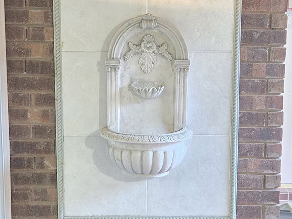 5th image of 3908 Denham Way