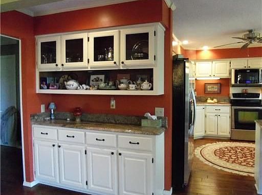 4th image of 65 Dogwood Dr