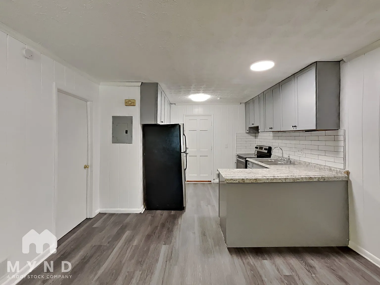 2 bed, 1.0 bath, 700 sqft, $1,205 — Photo 4