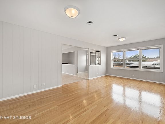 5th image of 8951 Skokie Blvd APT 3