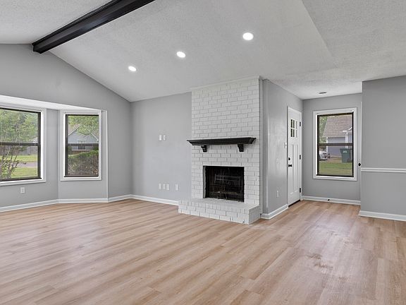 5th image of 7376 Wrenwood Dr