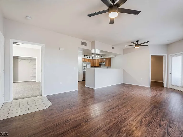 9303 Gilcrease Ave #1236 — Photo 4
