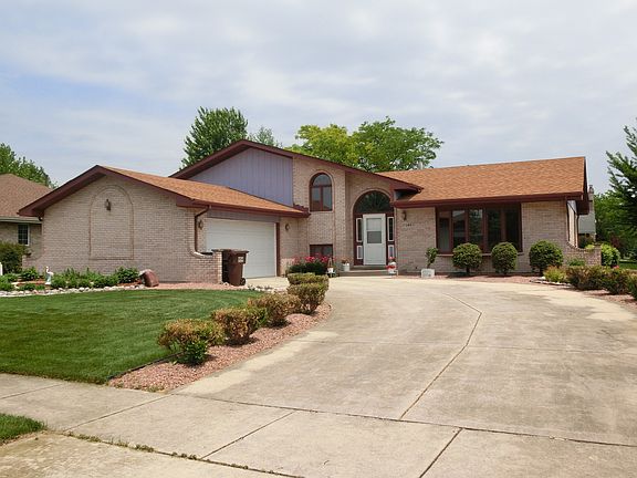 2nd image of 17349 Valley View Dr