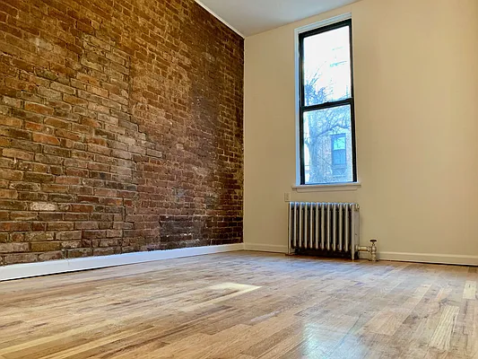 Rented by Building Equity Real Estate LLC | media 4