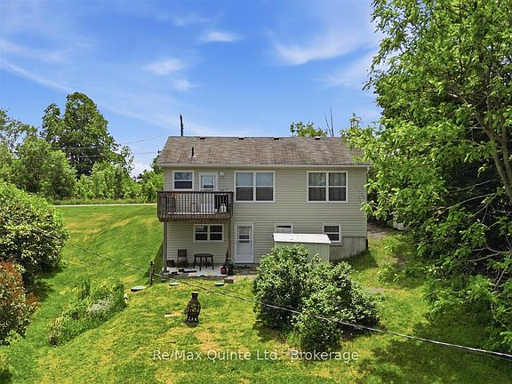 3rd image of 54 Centennial Ln