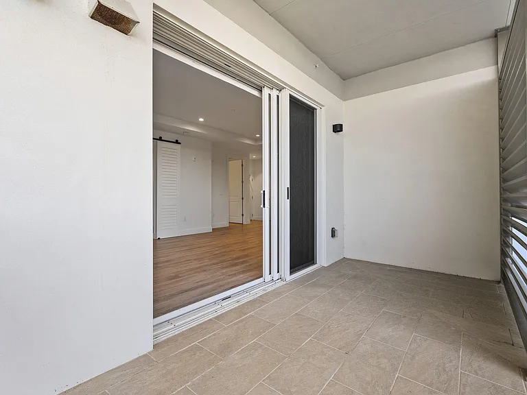 41 SW Seminole St #204 — Photo 10