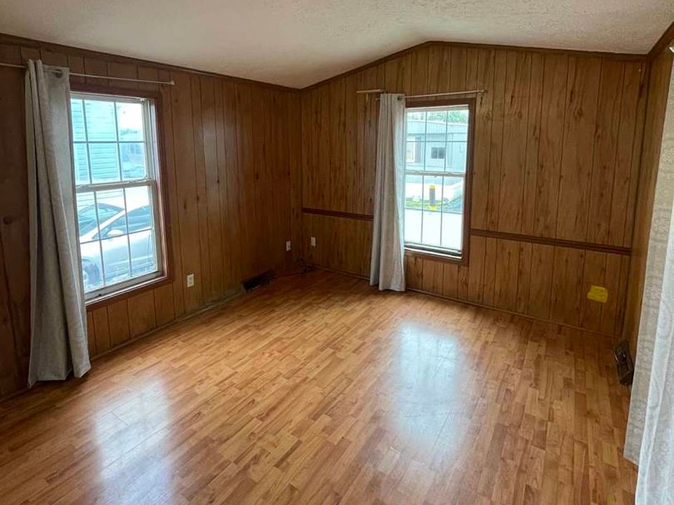 106 E Jefferson St Shorewood IL Zillow