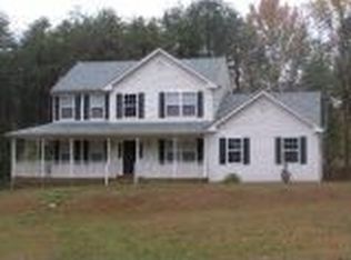 13401 Golden Oaks Dr, Fredericksburg, VA 22407